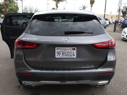 Used 2023 Mercedes-Benz GLA 250 w/ Premium Package image 21