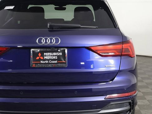 Used 2022 Audi Q3 2.0T Premium w/ Convenience Package image 14