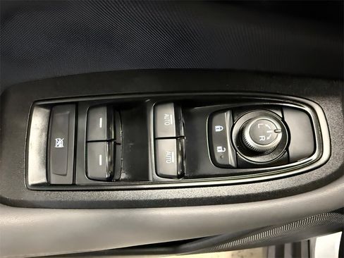 Used 2022 Subaru Outback Premium image 19