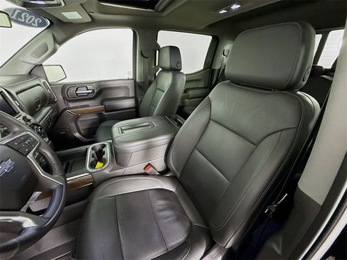 Used 2021 Chevrolet Silverado 1500 RST w/ Convenience Package II image 5