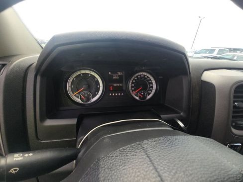Used 2021 RAM 1500 Tradesman w/ Tradesman SXT Package RWD image 12