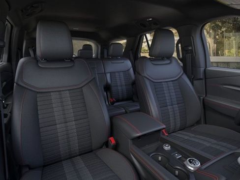 New 2025 Ford Explorer ST-Line w/ Premium Package RWD image 11