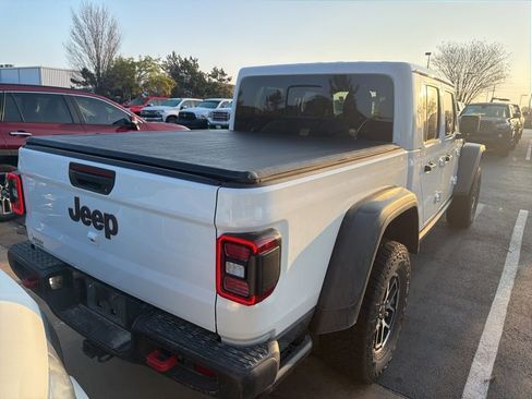 Used 2025 Jeep Gladiator Rubicon image 6