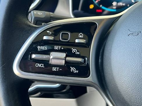 Used 2020 Mercedes-Benz CLA 250 image 29