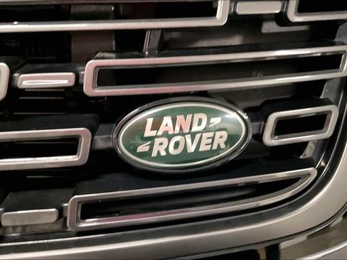 Used 2026 Land Rover Range Rover Velar Dynamic SE AWD/4WD image 10