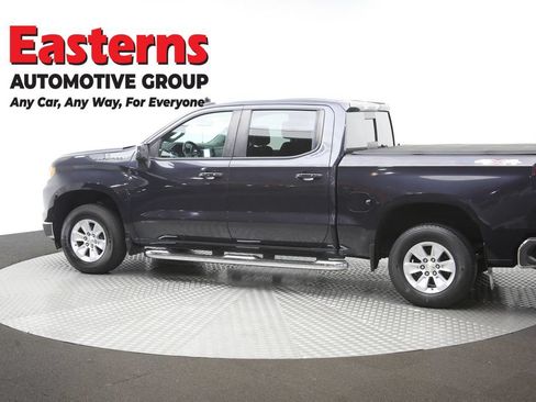 Used 2022 Chevrolet Silverado 1500 LT w/ Convenience Package II AWD/4WD image 62