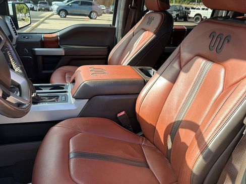 Used 2019 Ford F150 King Ranch w/ Equipment Group 601A Luxury AWD/4WD image 23