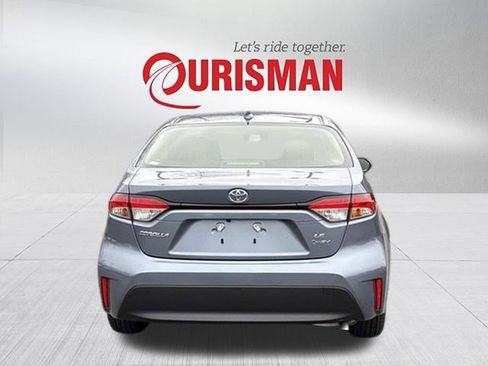 Used 2026 Toyota Corolla LE image 3