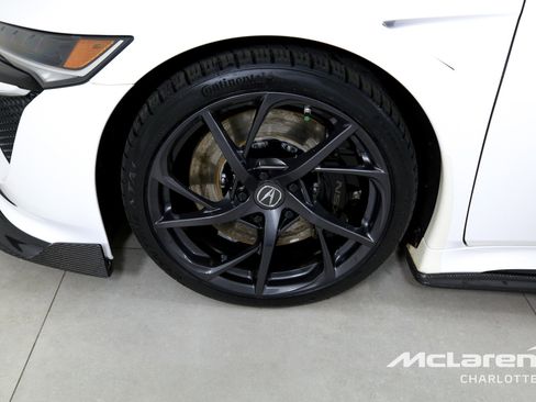 Used 2018 Acura NSX image 27
