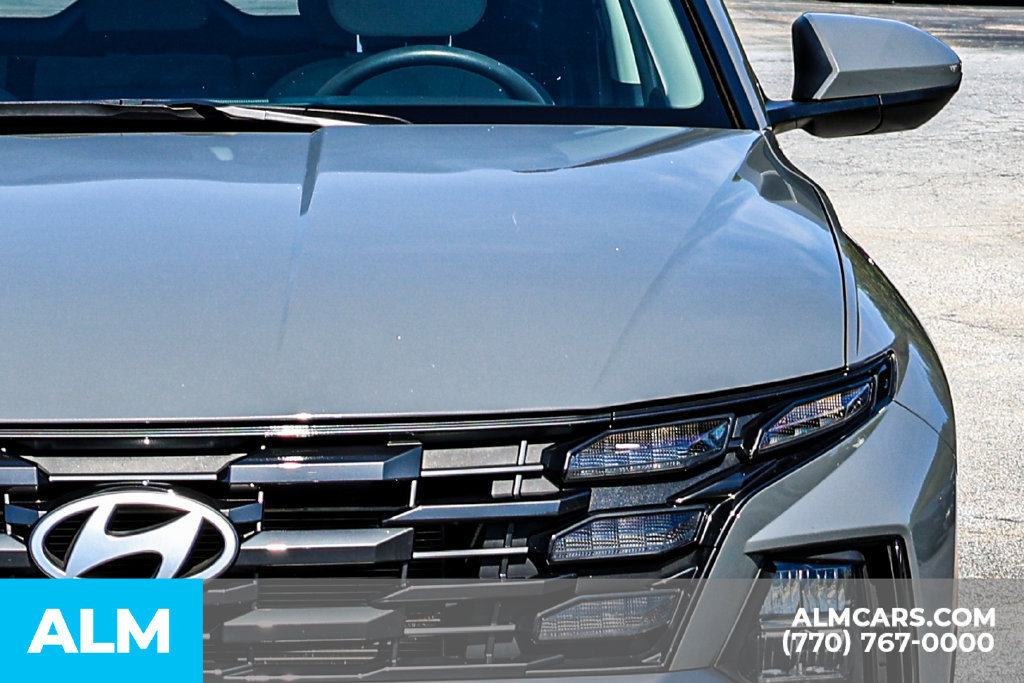 Used 2025 Hyundai Tucson SEL FWD image 14