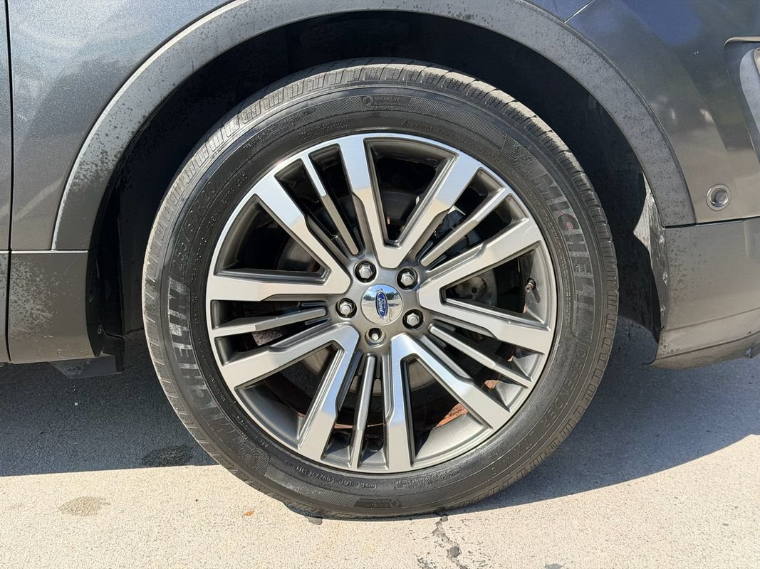 Used 2017 Ford Explorer Platinum AWD/4WD image 28