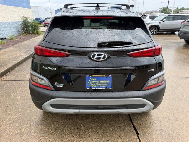 Used 2023 Hyundai Kona SEL AWD/4WD image 4