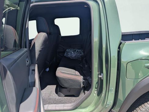 New 2026 Nissan Frontier PRO-4X w/ Tow Package AWD/4WD image 17
