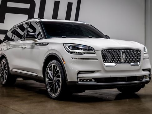 Used 2021 Lincoln Aviator Reserve w/ Equipment Group 202A AWD/4WD image 30