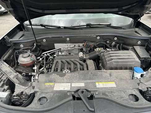 Used 2023 Volkswagen Atlas SE w/ Panoramic Sunroof Package AWD/4WD image 29