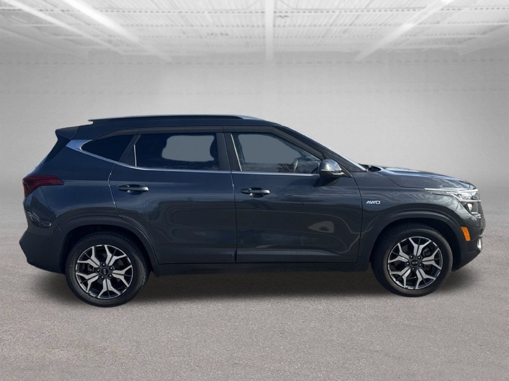 Used 2021 Kia Seltos EX AWD/4WD image 10