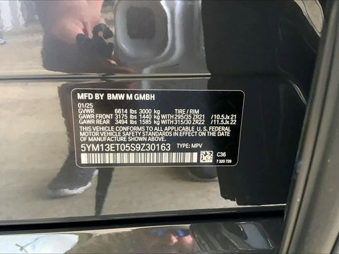 Used 2025 BMW X5 M Competition w/ Executive Package AWD/4WD image 32