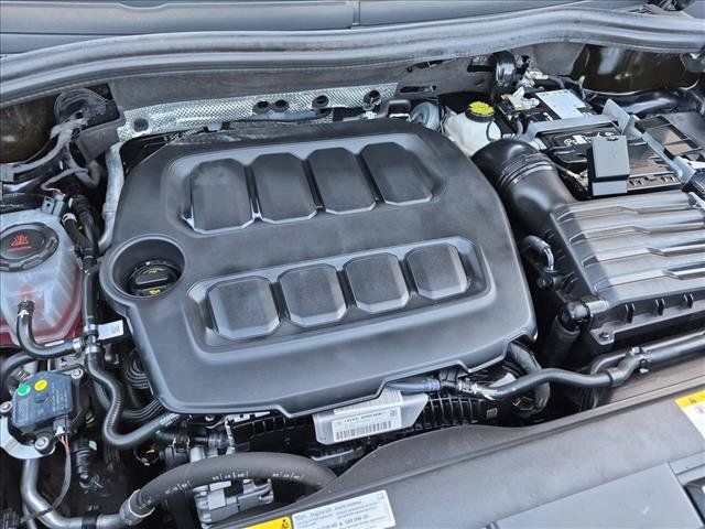 Used 2026 Volkswagen Tiguan SE FWD image 29