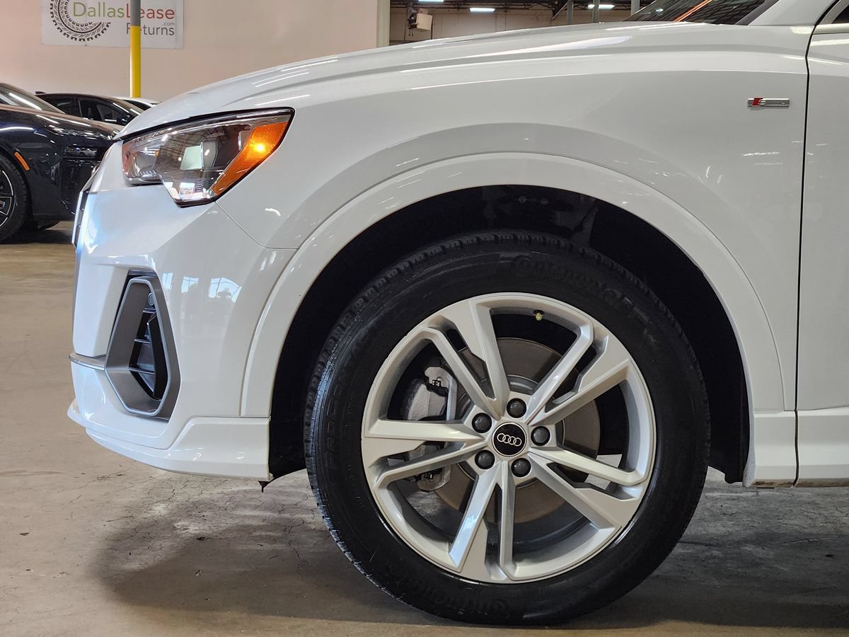 Used 2022 Audi Q3 2.0T Premium AWD/4WD image 5