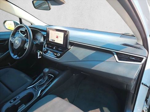 Used 2024 Toyota Corolla LE FWD image 27