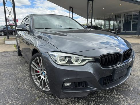 Used 2016 BMW 340i xDrive Sedan AWD/4WD image 3