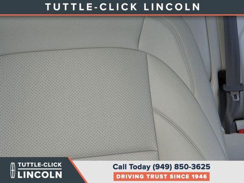 New 2026 Lincoln Nautilus Premier image 16