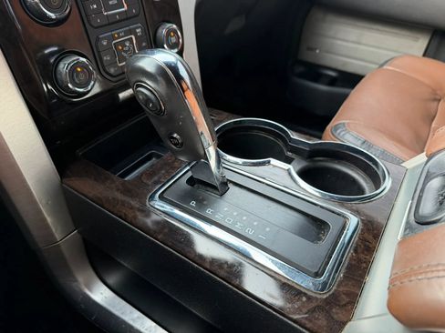 Used 2013 Ford F150 Platinum RWD image 18