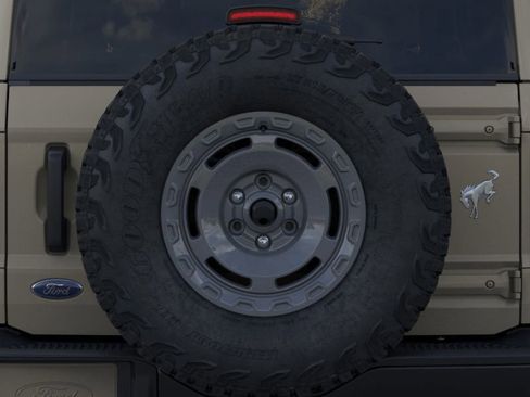 New 2025 Ford Bronco Badlands w/ Sasquatch Package image 24