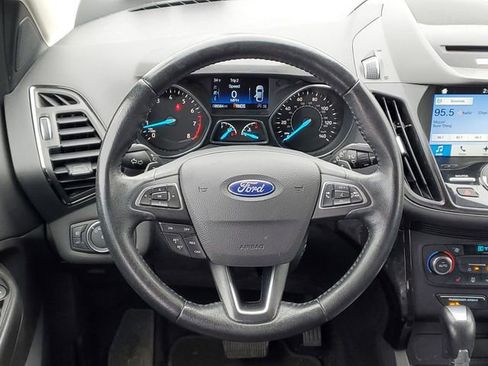 Used 2017 Ford Escape Titanium FWD image 31