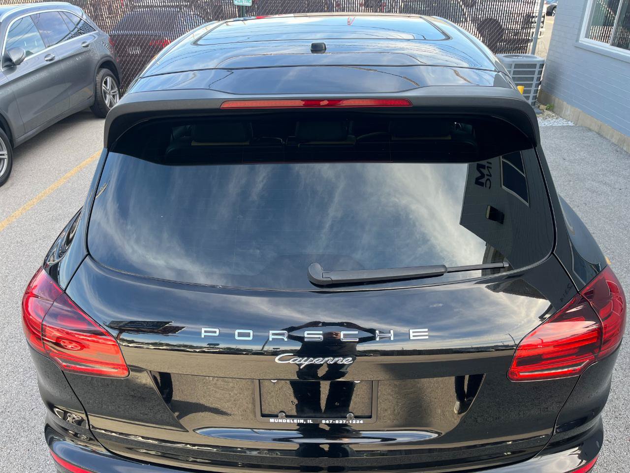 Used 2016 Porsche Cayenne Diesel AWD/4WD image 24