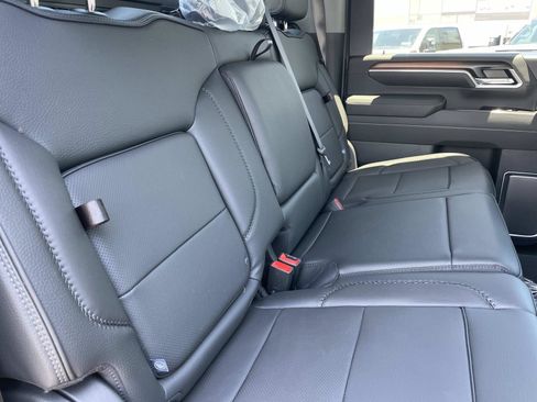 New 2026 GMC Sierra 2500 Denali w/ Max Trailering Package AWD/4WD image 26