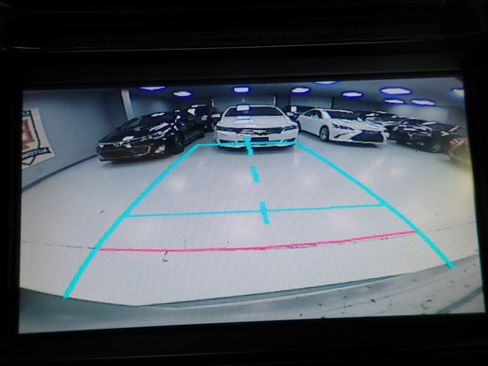 Used 2014 Toyota RAV4 LE image 17