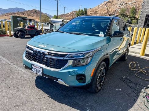 Certified 2025 Kia Seltos S FWD image 6