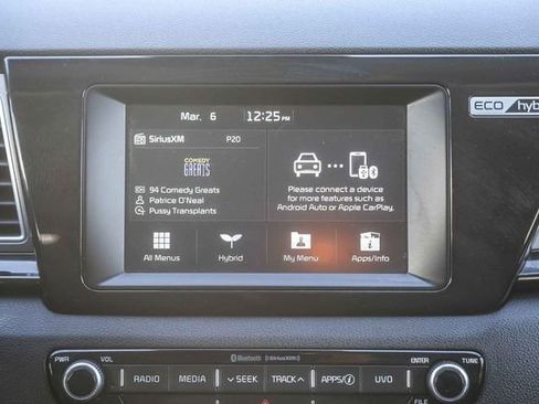 Used 2019 Kia Niro EX image 15