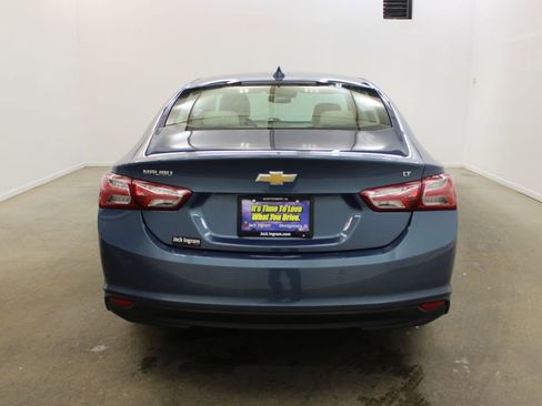 Used 2024 Chevrolet Malibu LT image 4