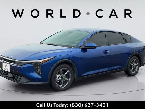 Used 2025 Kia K4 FWD image 14