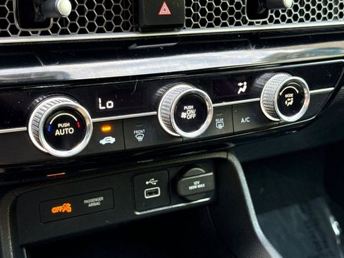 Certified 2022 Honda Civic Sport image 19