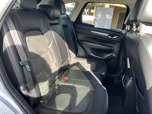 Used 2019 MAZDA CX-5 Touring image 32