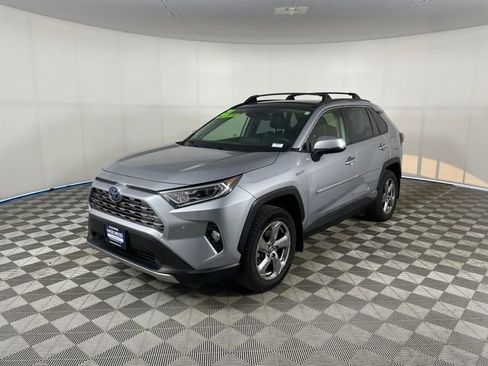 Used 2020 Toyota RAV4 Limited AWD/4WD image 1
