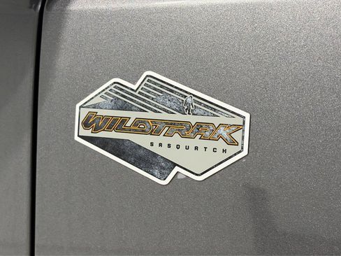Certified 2022 Ford Bronco Wildtrak AWD/4WD image 27