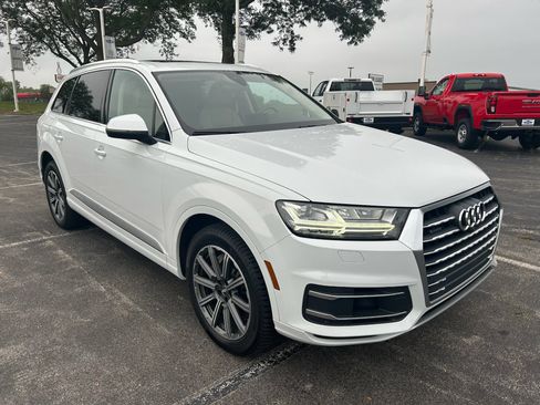 Used 2018 Audi Q7 3.0T Premium Plus w/ Premium Plus Package AWD/4WD image 3