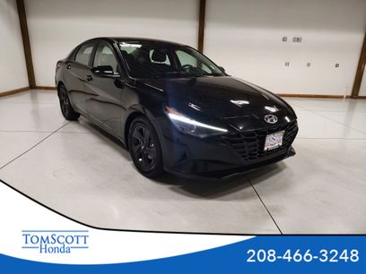 Used 2023 Hyundai Elantra SEL