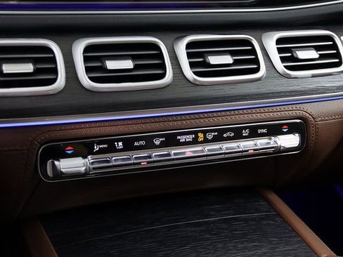 Certified 2026 Mercedes-Benz GLE 450 4MATIC image 24