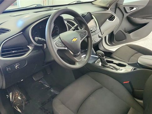 Used 2024 Chevrolet Malibu LT FWD image 22