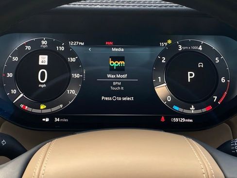 Used 2023 Land Rover Range Rover SE image 54