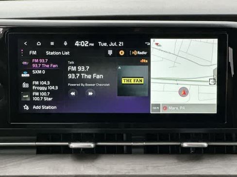 Used 2024 Kia Carnival EX FWD image 11