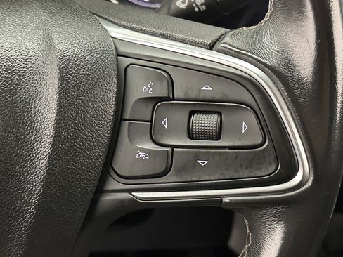 Used 2020 Buick Encore GX Select image 22