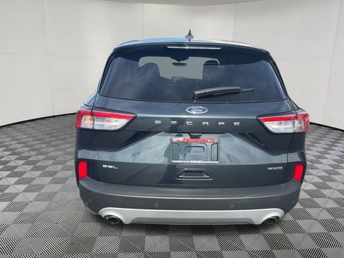 Used 2022 Ford Escape SEL image 4