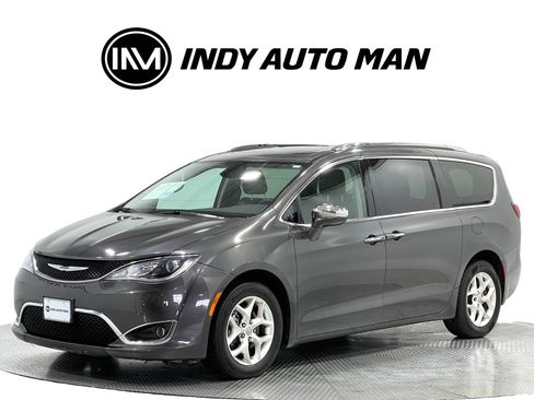 Used 2020 Chrysler Pacifica Limited FWD image 8