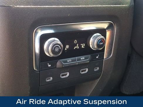 Used 2024 GMC Yukon XL Denali Ultimate AWD/4WD image 21